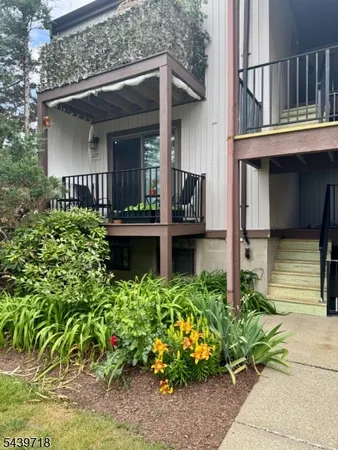 $289,000 | 17329 Aspen Court, Stanhope, NJ 07874