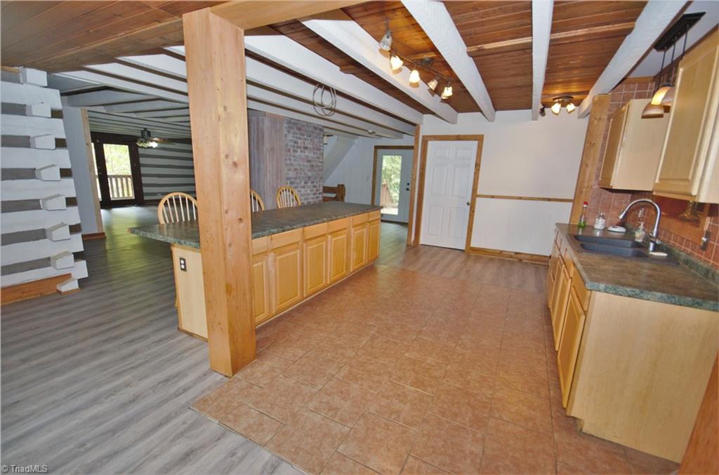 336 Harrison Hedrick Road Thomasville, NC 27360 - Photo 14 of 30 Gallery Image 14