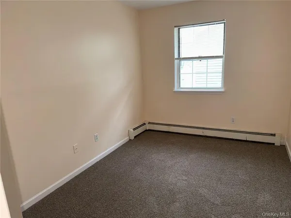 $2,650 | 100 Hillside Drive, Unit G8, Middletown, NY 10941