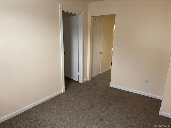 $2,650 | 100 Hillside Drive, Unit G8, Middletown, NY 10941