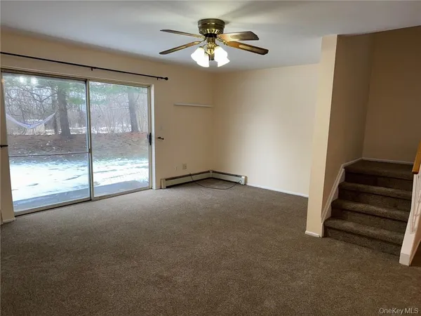 $2,650 | 100 Hillside Drive, Unit G8, Middletown, NY 10941