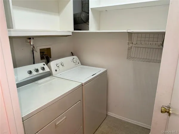 $2,650 | 100 Hillside Drive, Unit G8, Middletown, NY 10941