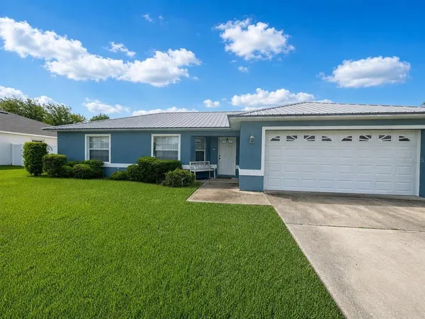 $1,800 | 19 Roxbury Lane, Palm Coast, FL 32164