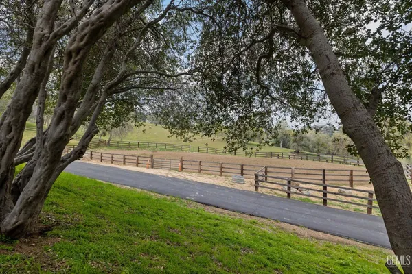 $749,900 | Undisclosed Address, Keene, CA 93531