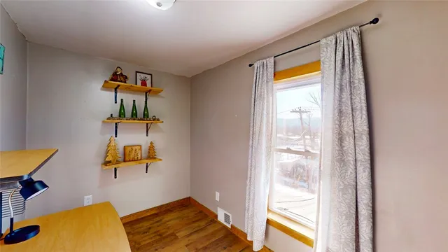 $159,900 | 10237-41 Oakwood Drive, Painted Post, NY 14870