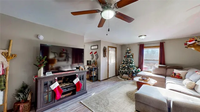 $159,900 | 10237-41 Oakwood Drive, Painted Post, NY 14870