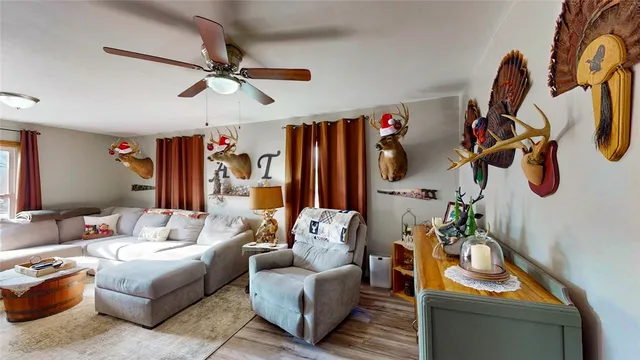 $159,900 | 10237-41 Oakwood Drive, Painted Post, NY 14870