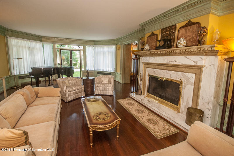 145 Carbondale Road Waverly, PA 18471 - Photo 16 of 98