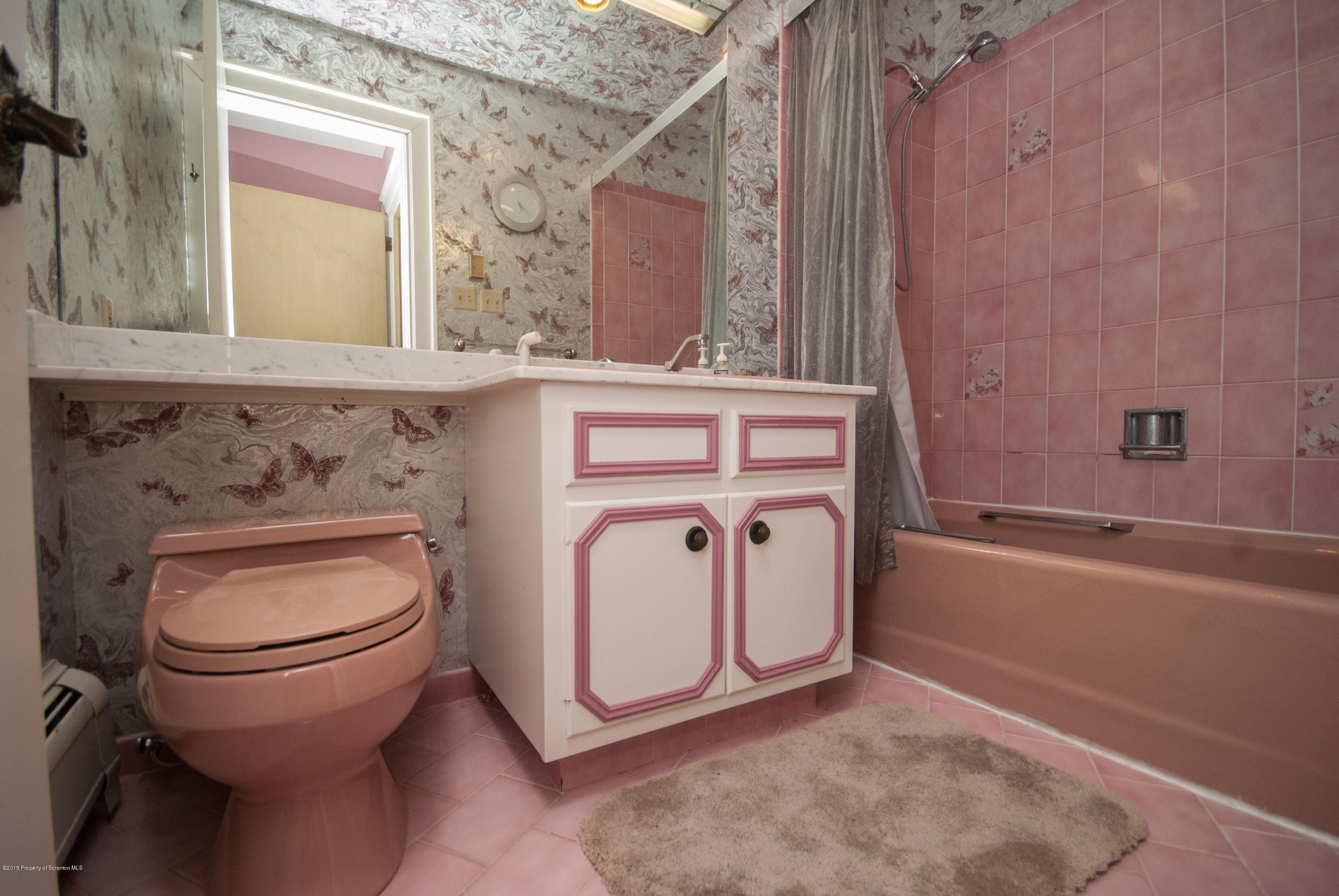 145 Carbondale Road Waverly, PA 18471 - Photo 71 of 98 a bathroom with a toilet and a sink
