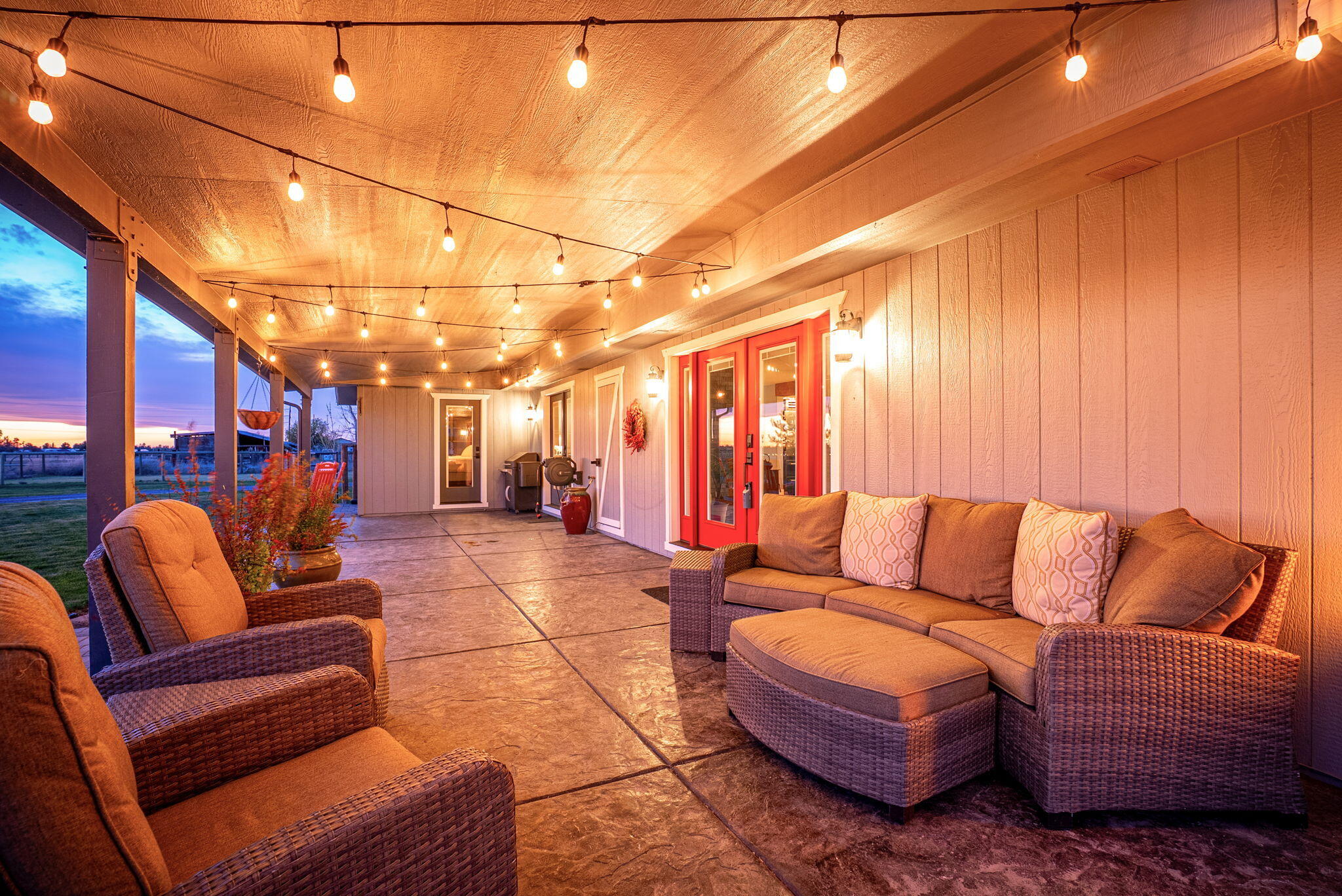 26345 Walker Road Bend, OR 97701 - Photo 46 of 98 101-web-or-mls-Riley Visuals-204