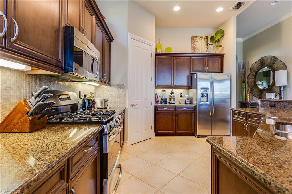 6215 Brunello Lane Naples, FL 34113 - Photo 9 of 34