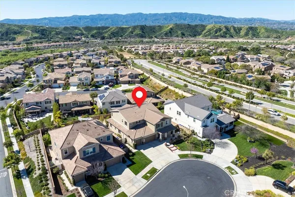 $1,450,000 | 22384 Riverstream Court, Saugus, CA 91350
