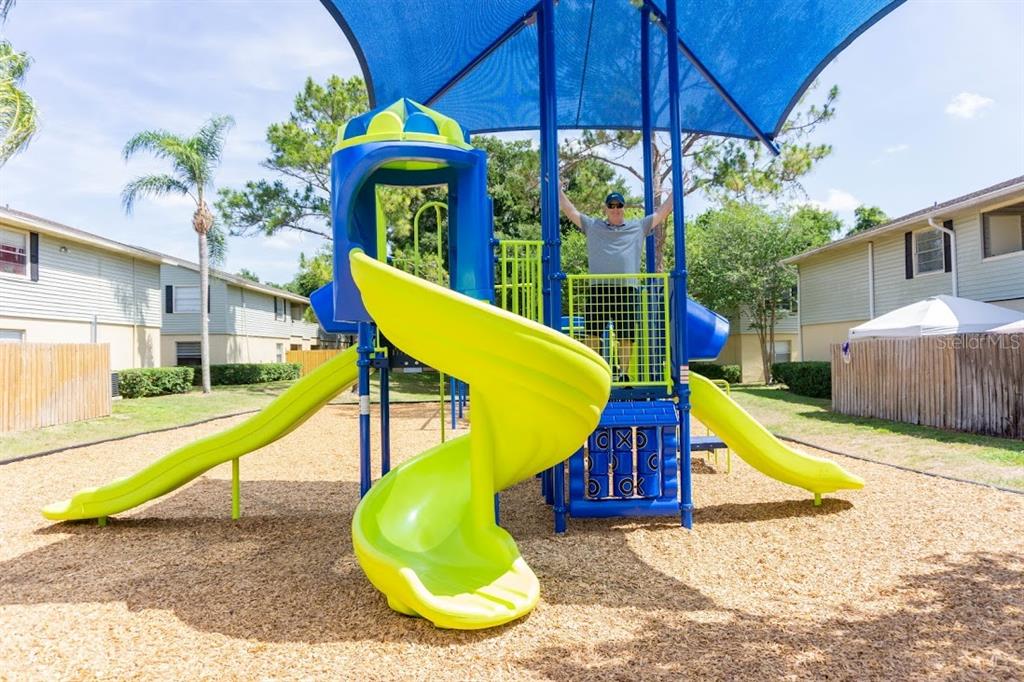 564 Golden Raintree Place, Unit 564 Brandon, FL 33510 - Photo 3 of 14