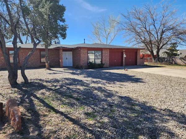 $330,000 | 405 Godfrey Avenue, Rio Communities, NM 87002
