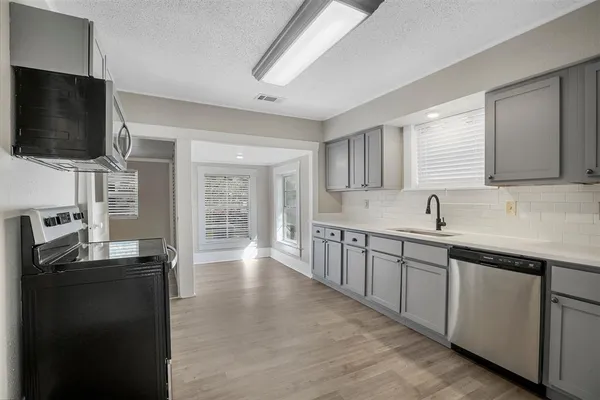 $1,275 | 509 East Heron Street, Denison, TX 75021