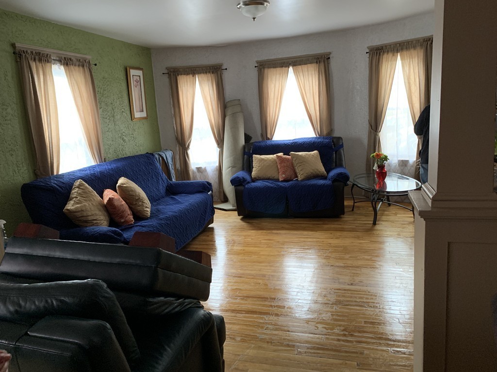 40 Hitchcock Road Worcester, MA 01603 - Photo 15 of 24