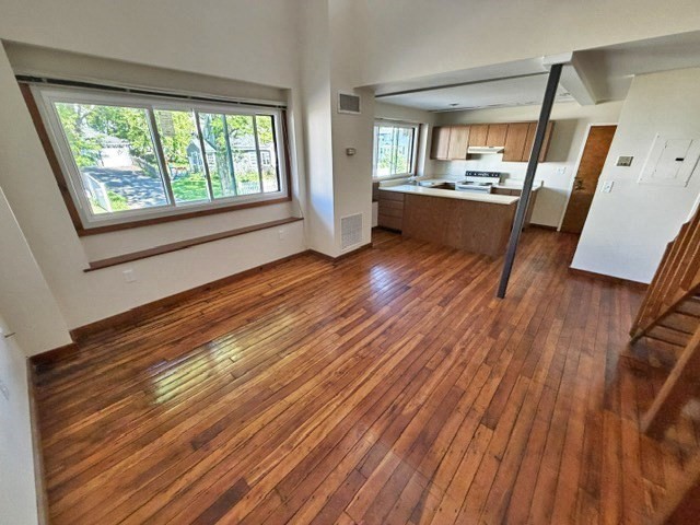267 Locust Street, Unit 2L Northampton, MA 01062 - Photo 4 of 9