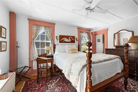 $1,195,000 | 23 Willow Street, Newport, RI 02840