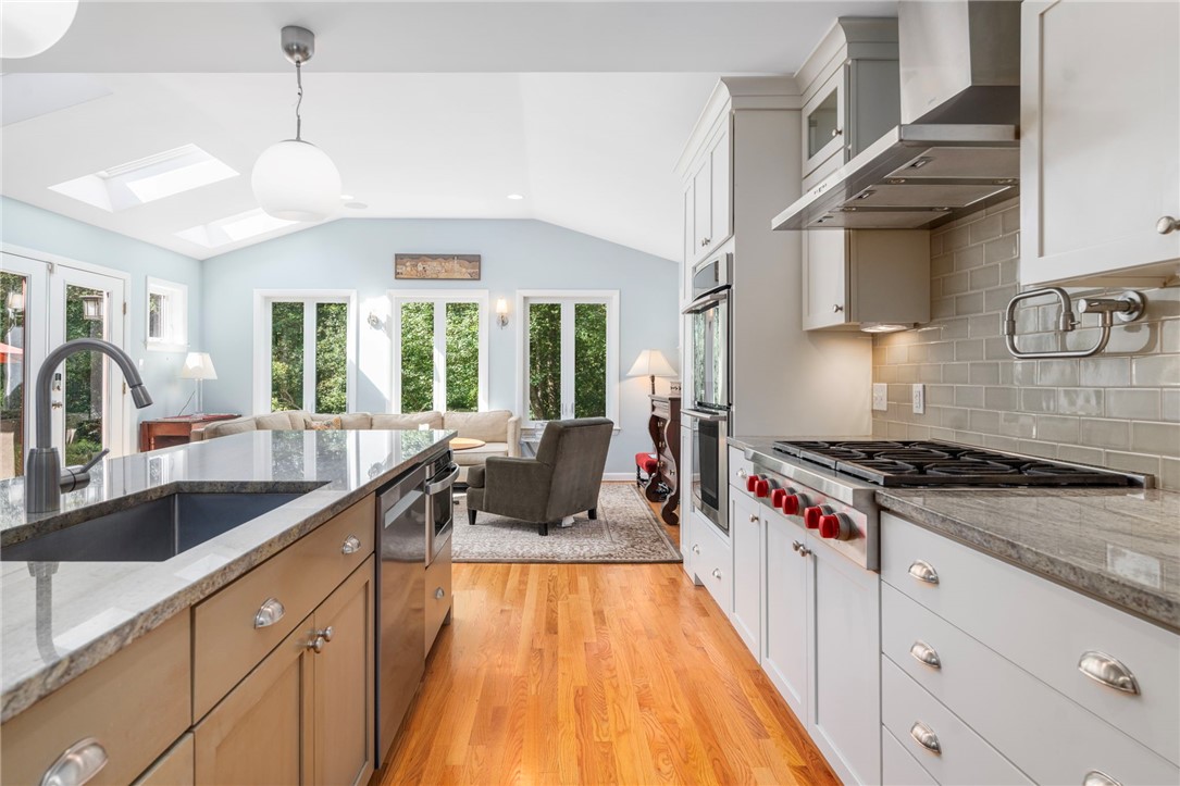 11 Half Mile Road Barrington, RI 02806 - Photo 14 of 36