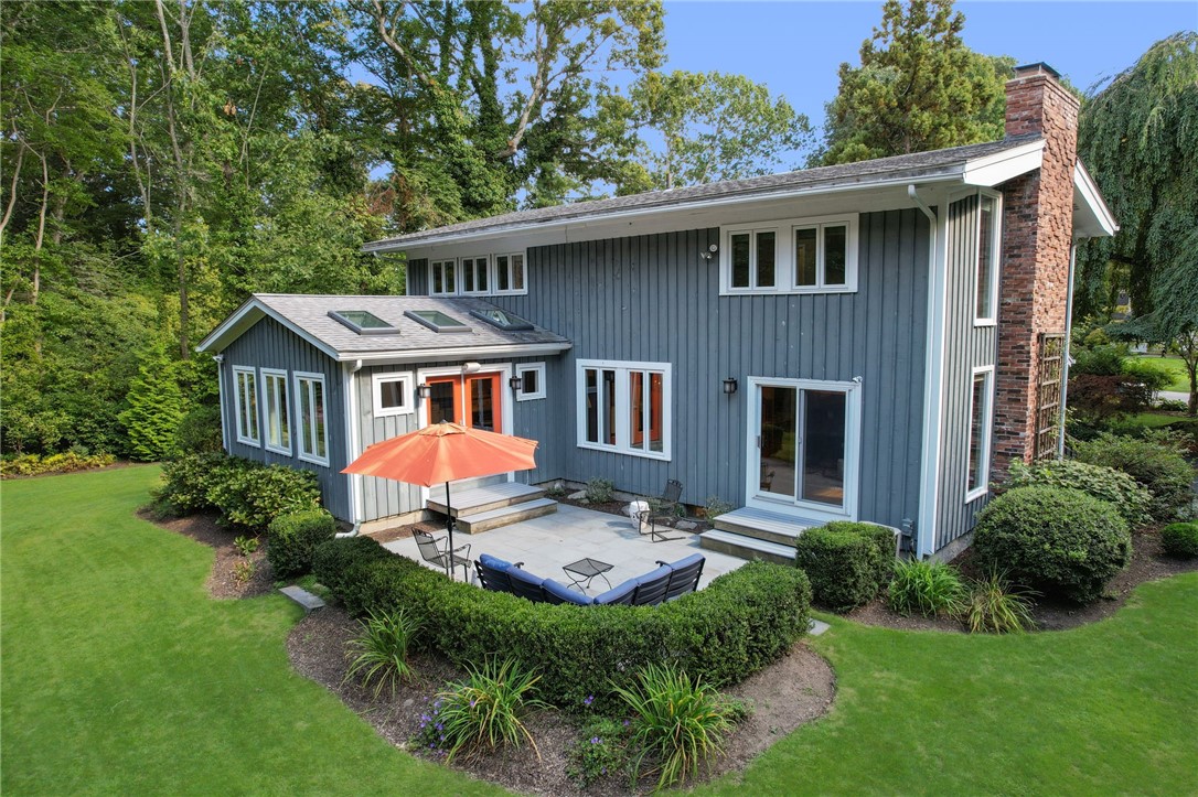 11 Half Mile Road Barrington, RI 02806 - Photo 2 of 36