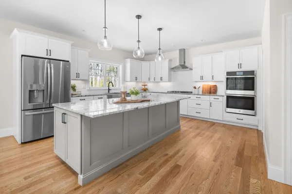 $1,165,000 | 1 Cassidy Way, Cape Neddick, ME 03902