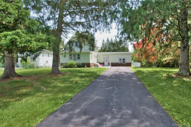 $525,000 | 7 Didio Lane, Montgomery, NY 12549