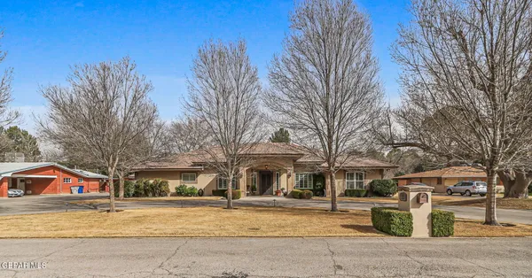 $910,000 | 5018 Columbine Street, El Paso, TX 79922
