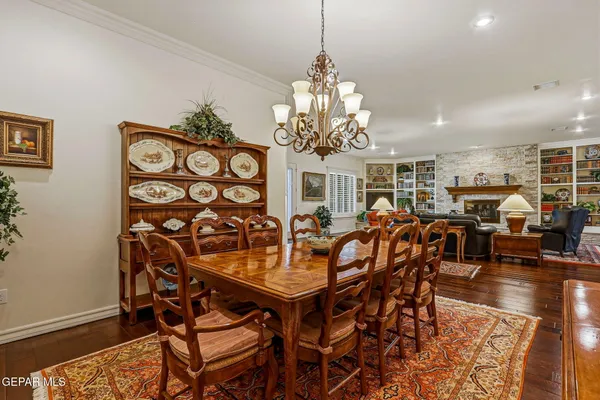 $910,000 | 5018 Columbine Street, El Paso, TX 79922
