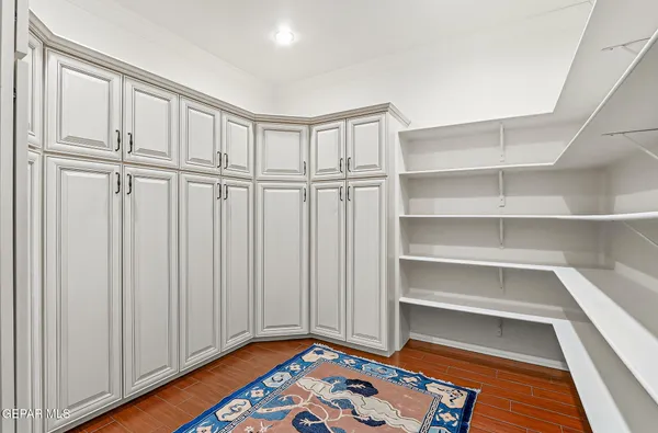 $910,000 | 5018 Columbine Street, El Paso, TX 79922
