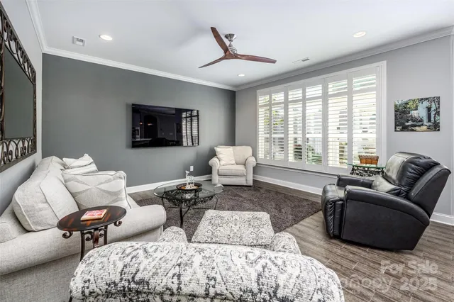 $800,000 | 16215 Lakeside Loop Lane, Cornelius, NC 28031