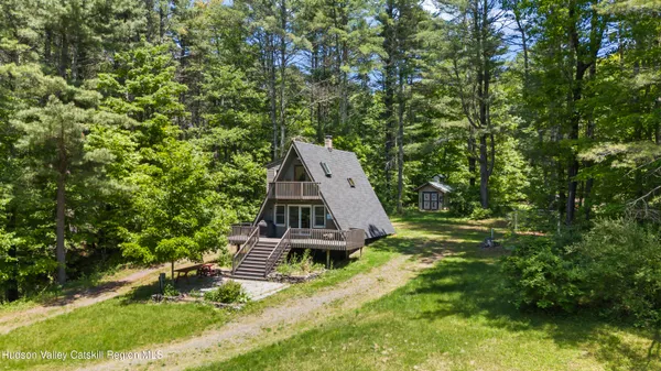 $399,000 | 716 Sandy Plains Road, Catskill, NY 12414