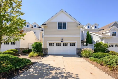 $1,699,000 | 160 Hms Stayner Drive, Hingham, MA 02043