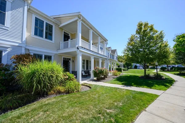 $1,725,000 | 160 USS Stayner Drive, Hingham, MA 02043