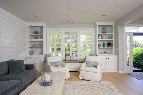 $1,725,000 | 160 Hms Stayner Drive, Hingham, MA 02043