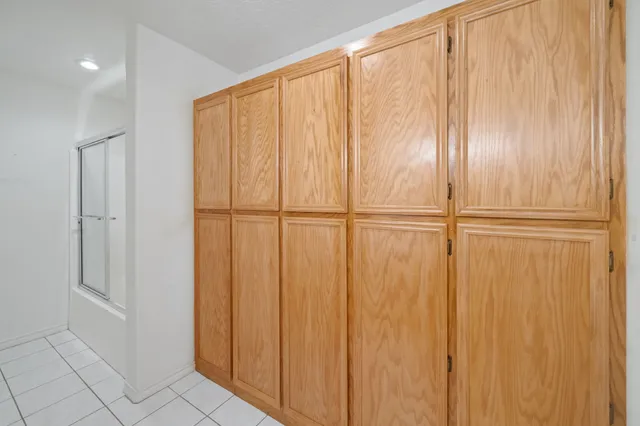 $1,100,000 | 365 Nome Tx 77629, Nome, TX 77629