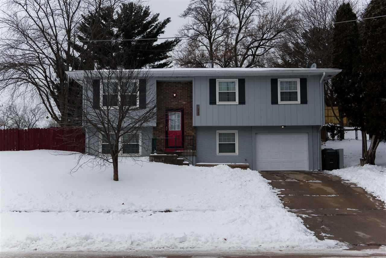 325 Shrader Road Iowa City, IA 52245 - Photo 1 of 10 Gallery Image 1