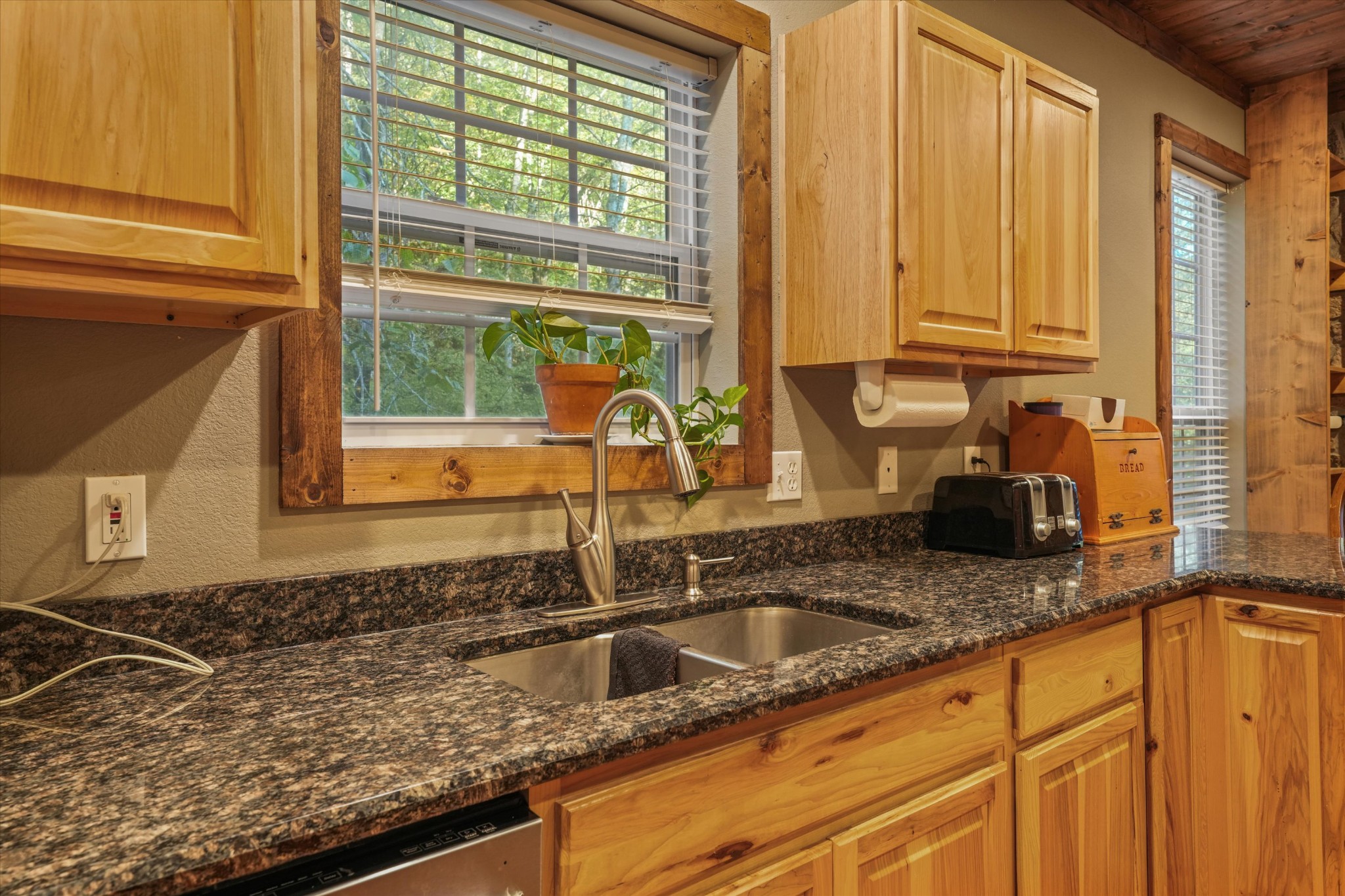 4876 Pearl Valley Road Sevierville, TN 37876 - Photo 15 of 43 Gallery Image 15