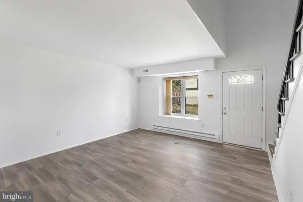 $2,250 | 14 Dover Court, Unit C31, Clementon, NJ 08021