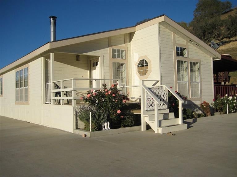 33530 Little Valley Road Caliente, CA 93518 - Photo 2 of 12 Gallery Image 2