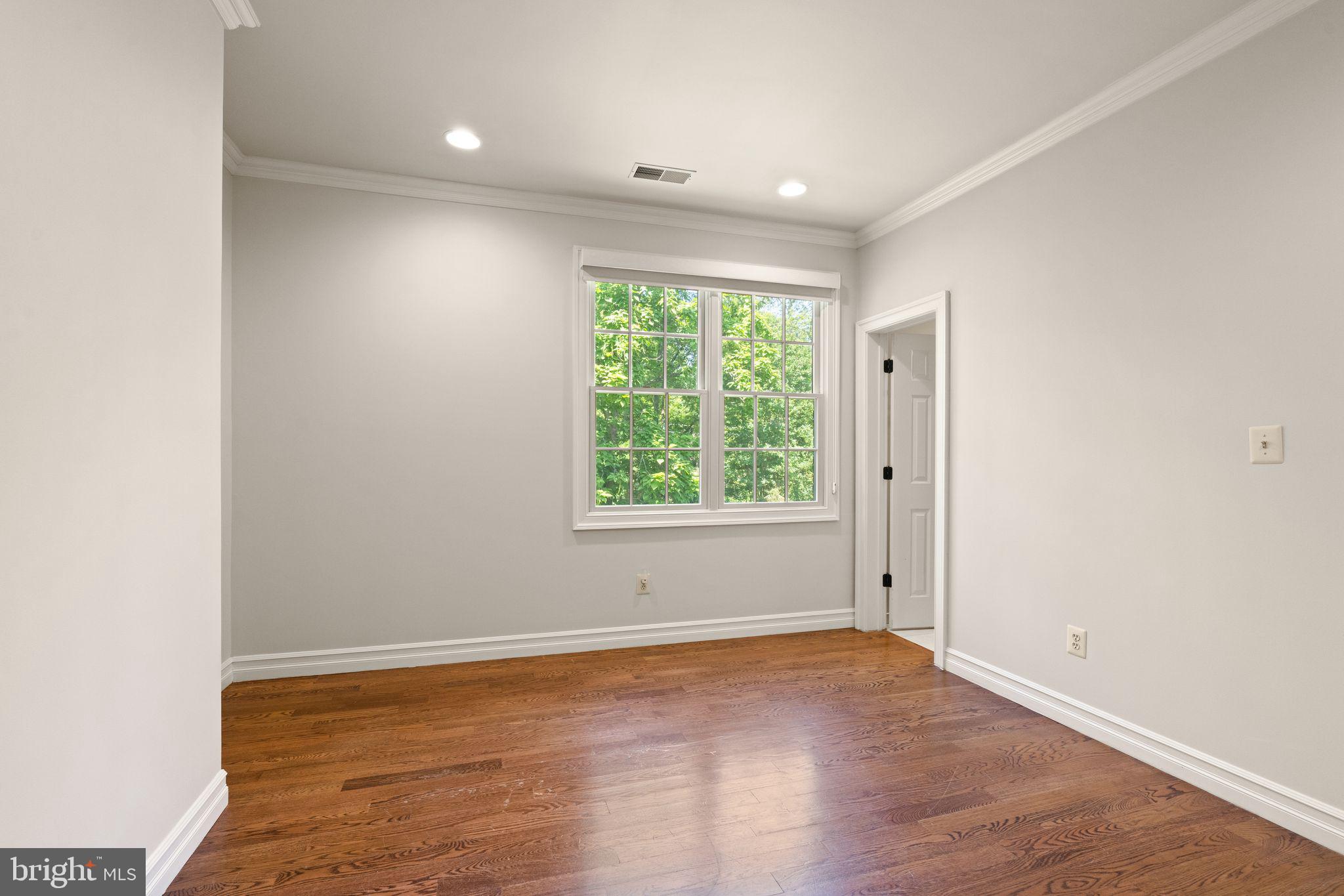 1847 Hunter Mill Road Vienna, VA 22182 - Photo 108 of 149