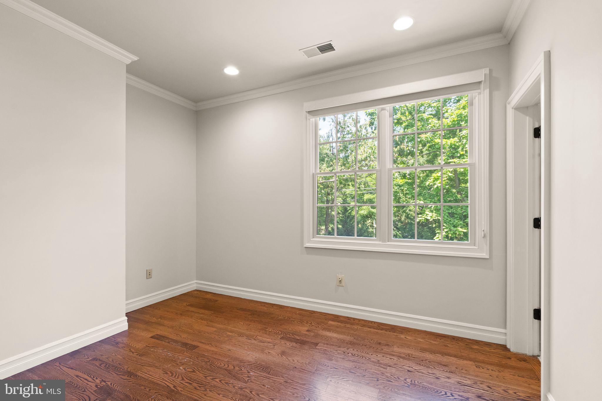 1847 Hunter Mill Road Vienna, VA 22182 - Photo 109 of 149