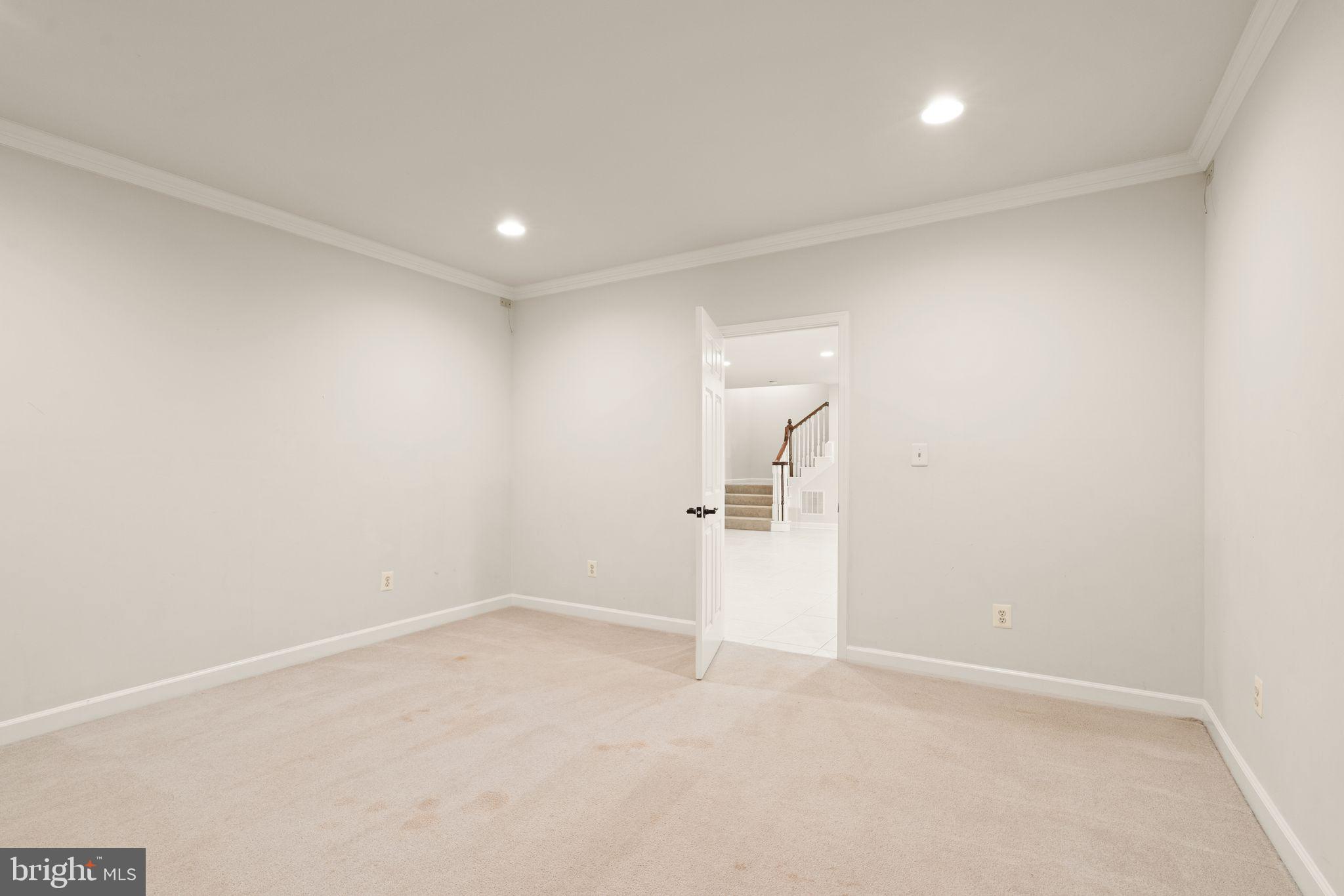 1847 Hunter Mill Road Vienna, VA 22182 - Photo 125 of 149