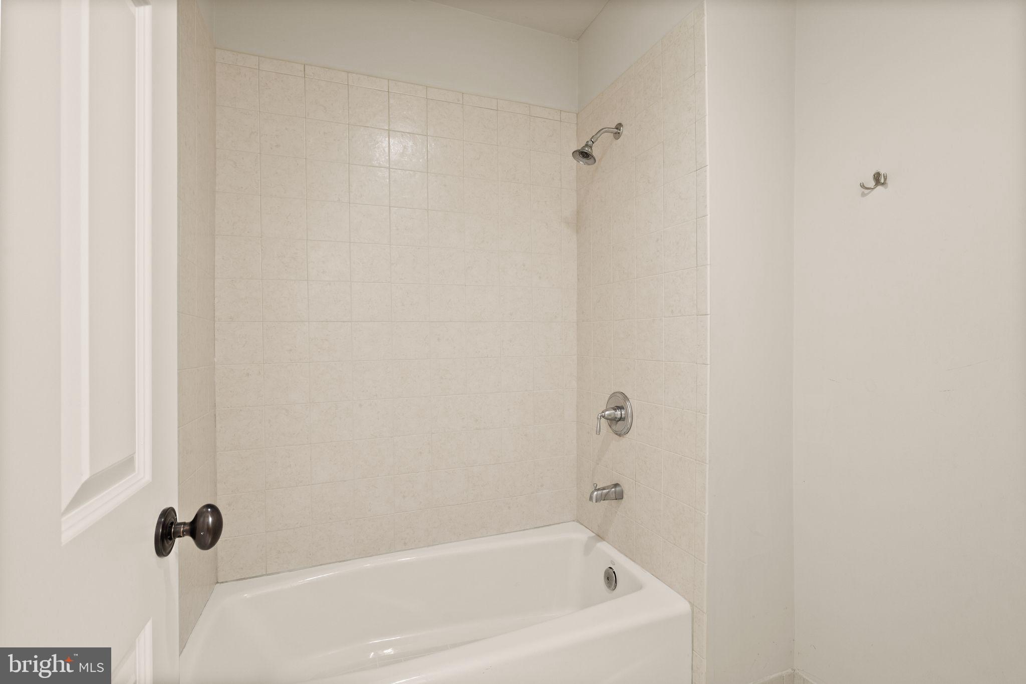 1847 Hunter Mill Road Vienna, VA 22182 - Photo 138 of 149