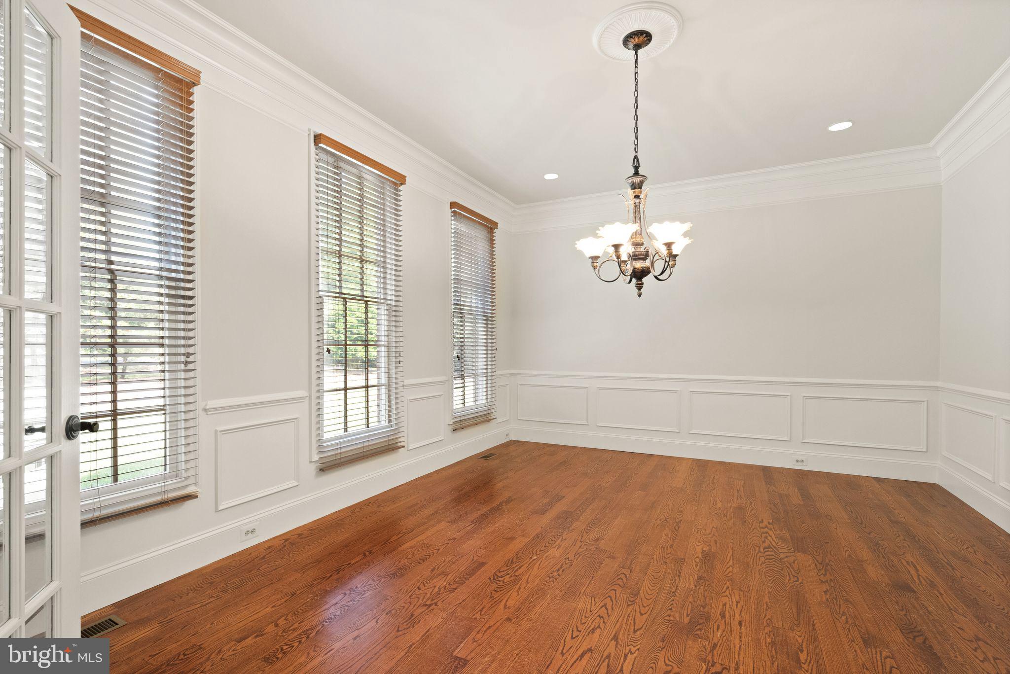 1847 Hunter Mill Road Vienna, VA 22182 - Photo 18 of 149
