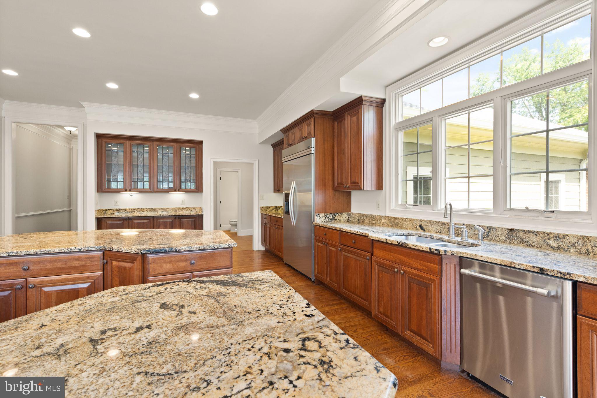 1847 Hunter Mill Road Vienna, VA 22182 - Photo 31 of 149