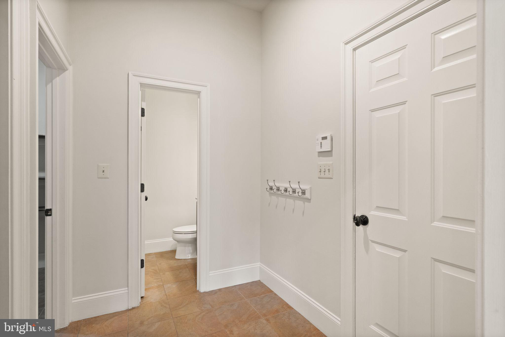 1847 Hunter Mill Road Vienna, VA 22182 - Photo 40 of 149