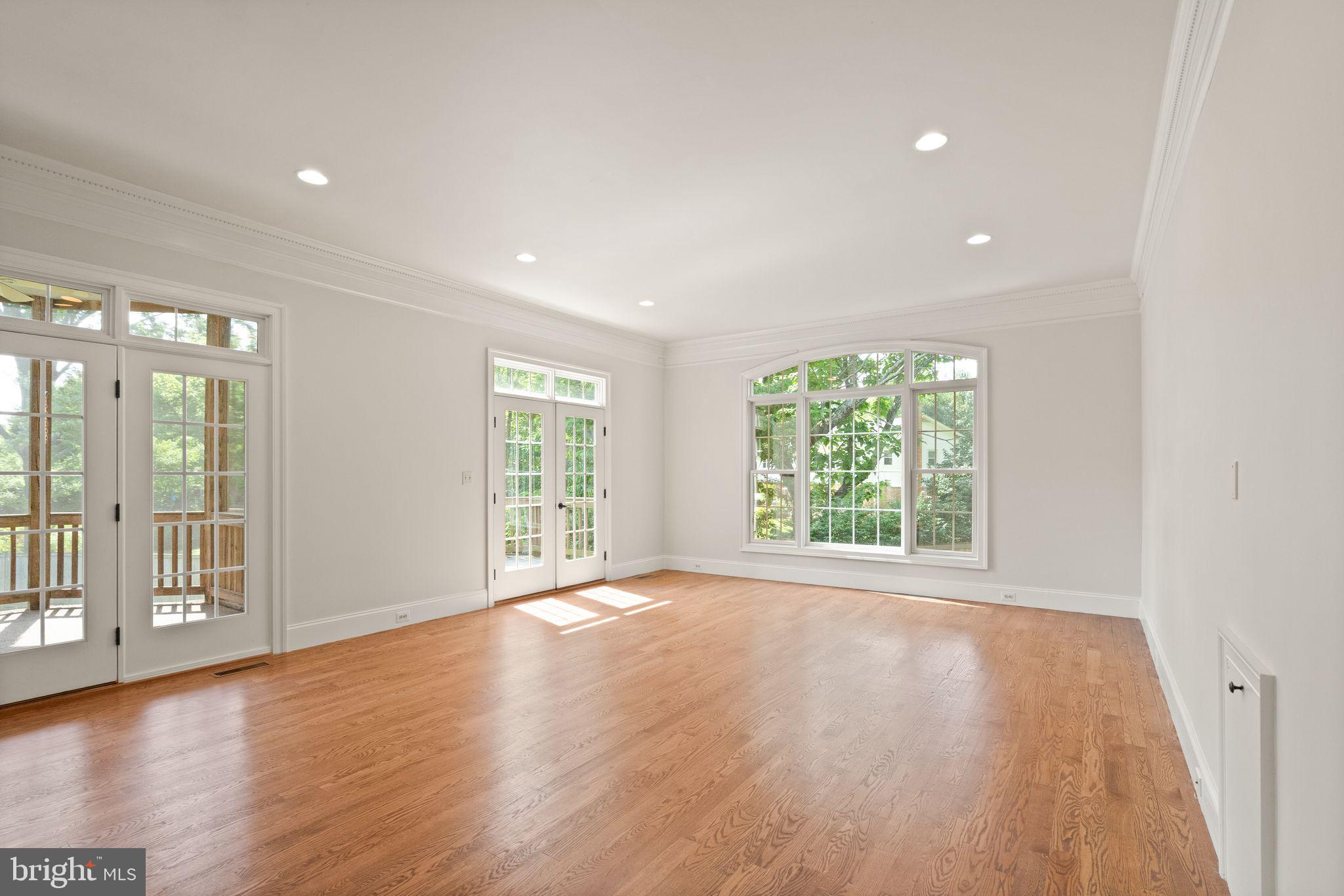 1847 Hunter Mill Road Vienna, VA 22182 - Photo 45 of 149
