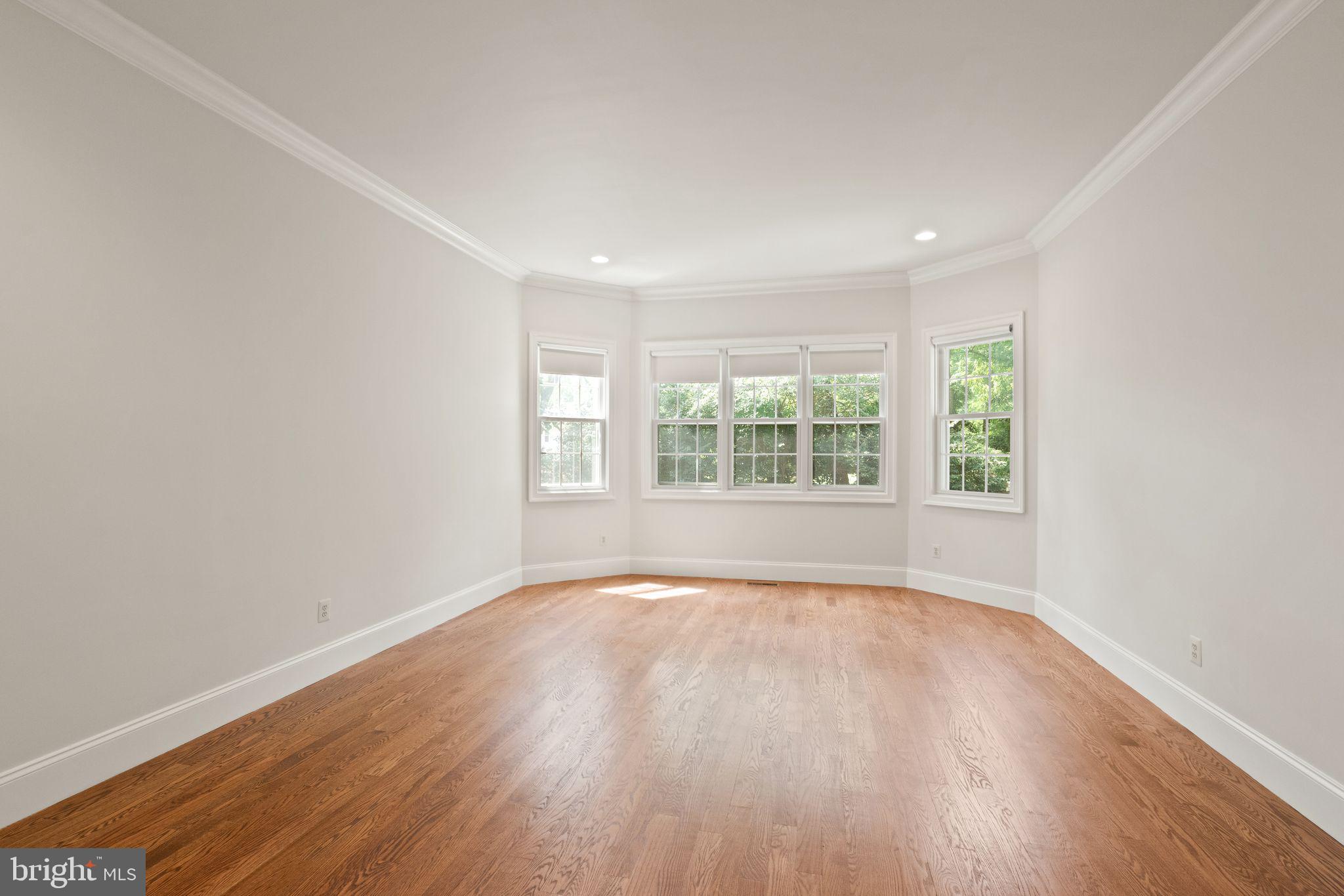 1847 Hunter Mill Road Vienna, VA 22182 - Photo 55 of 149