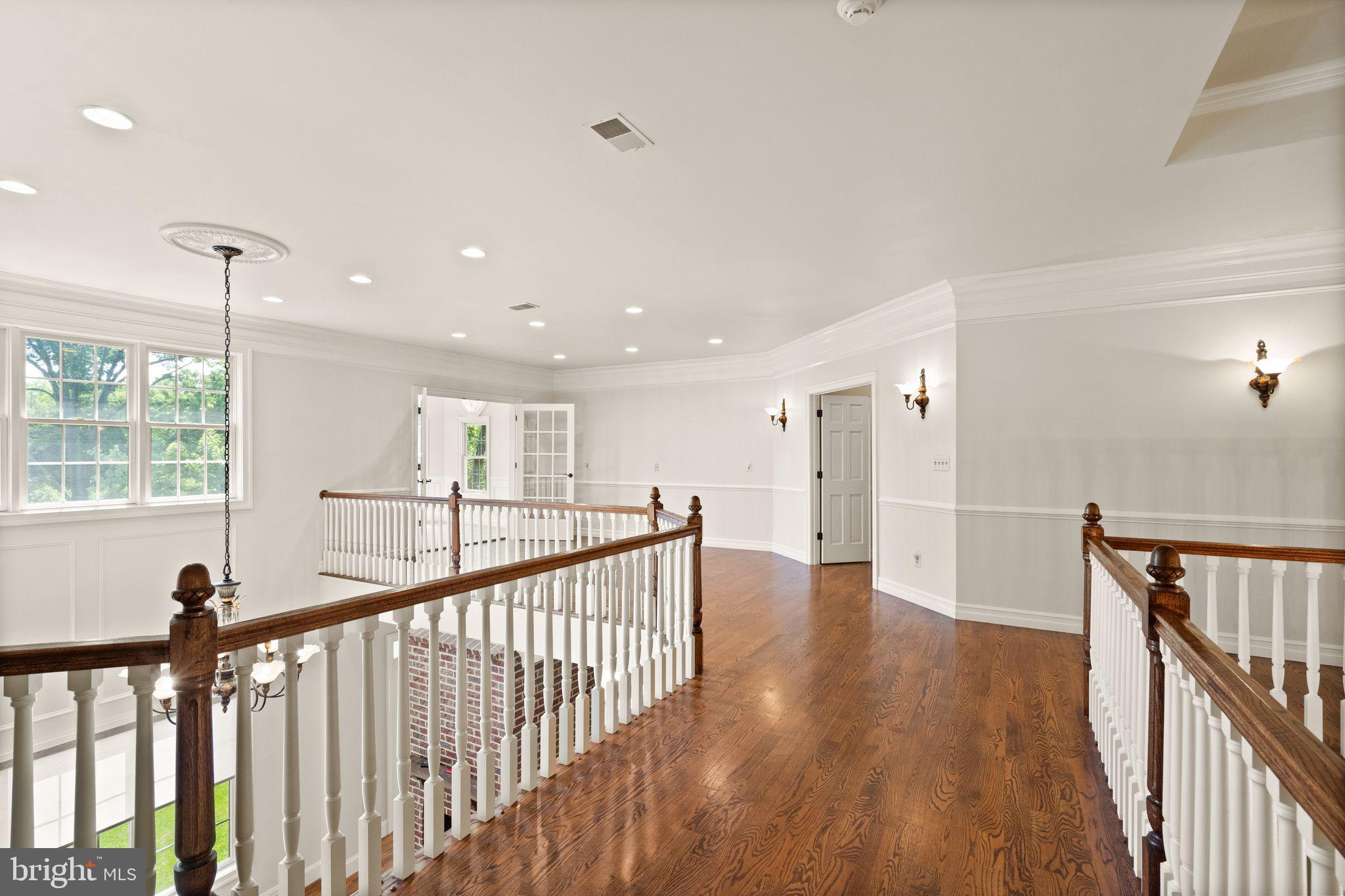 1847 Hunter Mill Road Vienna, VA 22182 - Photo 68 of 149