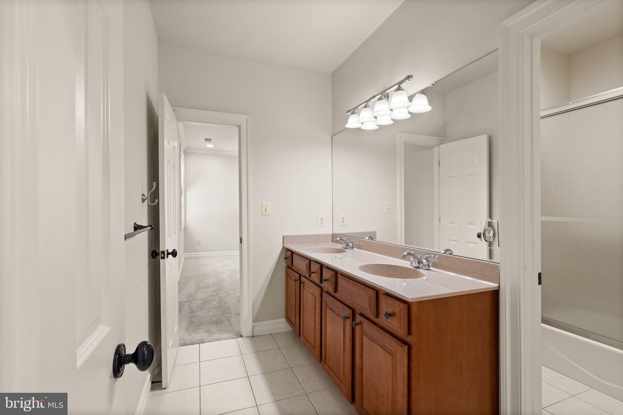 1847 Hunter Mill Road Vienna, VA 22182 - Photo 80 of 149